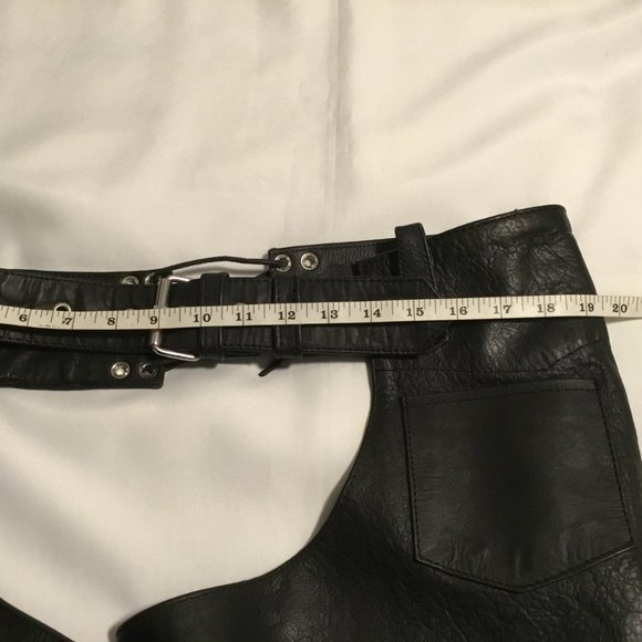 Silver Bike Adult Leather Chaps Size Medium Black Full Zip Leg Adjustable Waist - Picture 12 of 13
